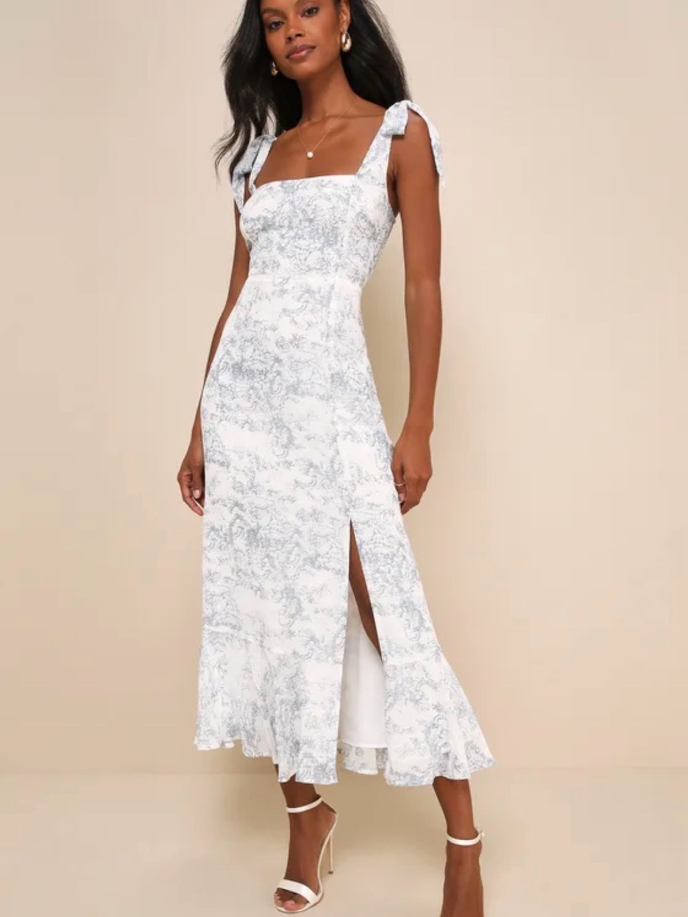 Lulus Summer Invite White and Blue Toile Tie-Strap Tiered Midi Dress M NWOT